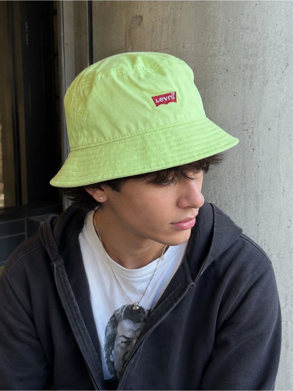 Levi’s Lime Green Bucket Hat Size M 🍋‍🟩